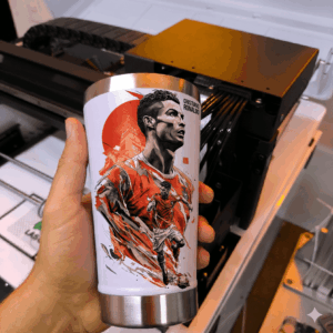 Copo Térmico CRISTIANO RONALDO CR72 Design Único de premium.